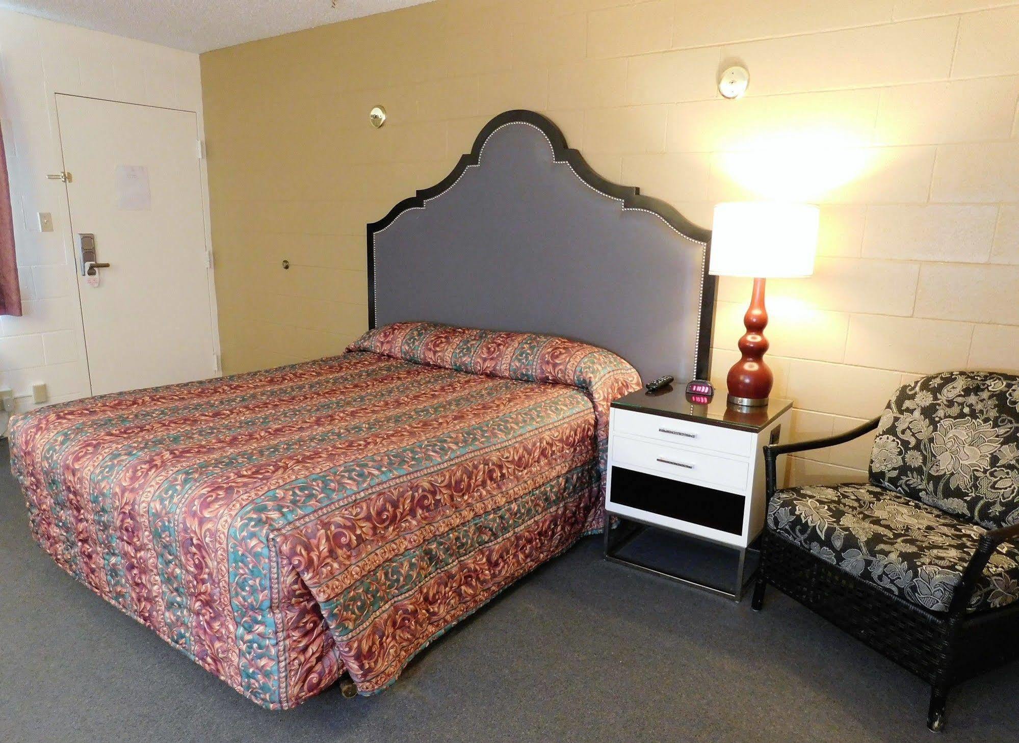 Capri Motel Walla Walla Ngoại thất bức ảnh